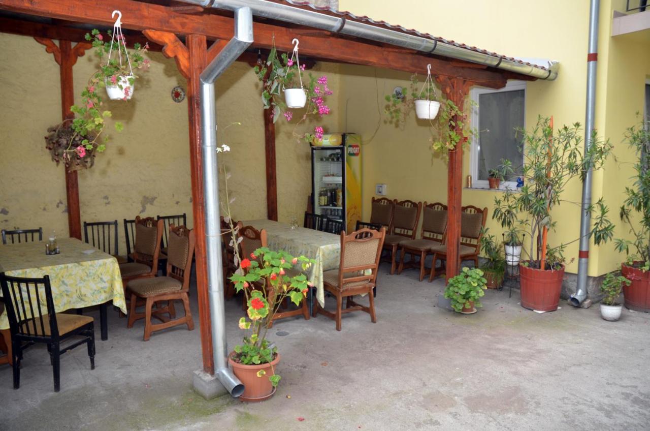 Pensiunea La Palaguta バイア·マーレ エクステリア 写真